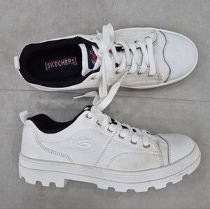 Skechers sneakers women's 10 white canvas lug sole chunky